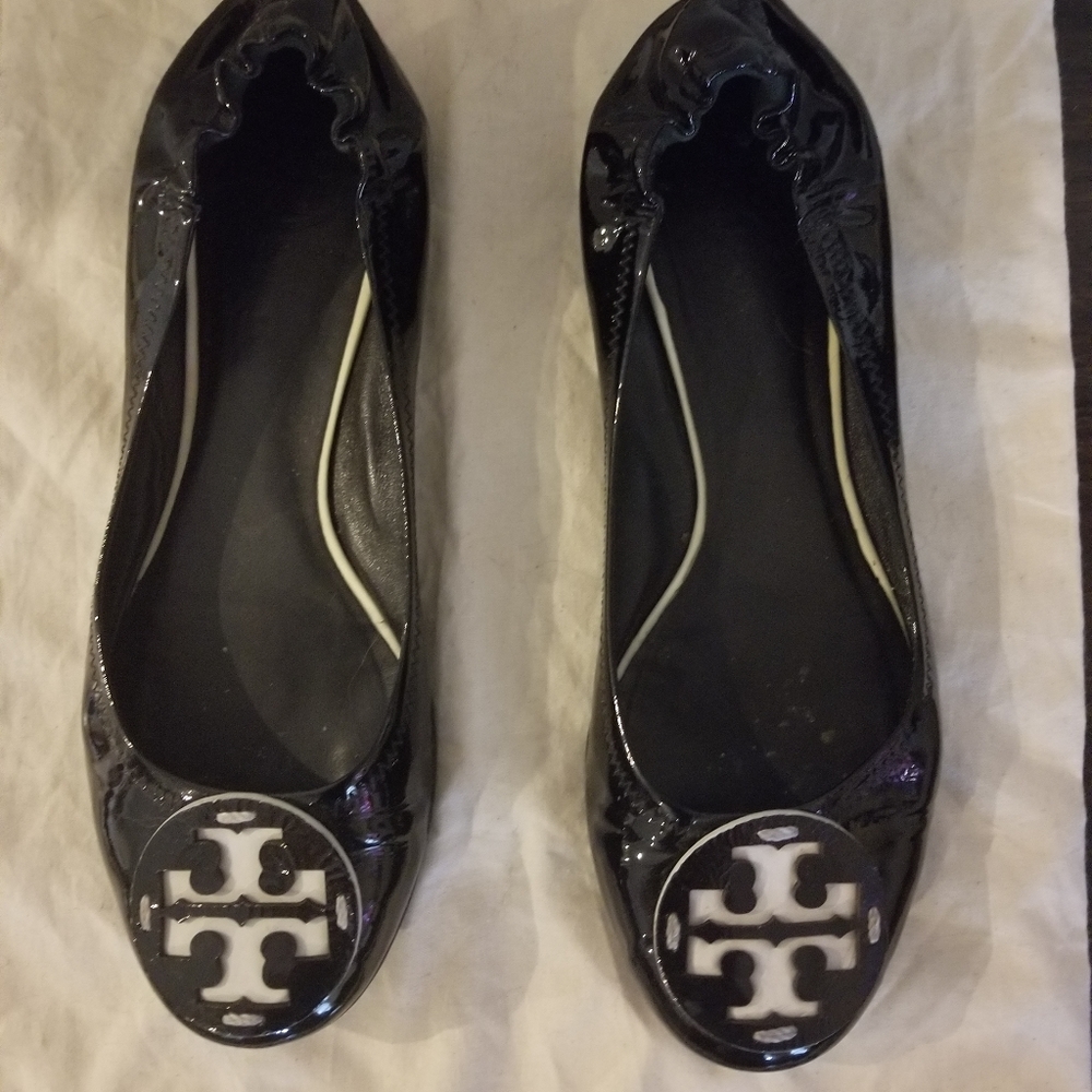 Tory Burch Reva Black & White Flats